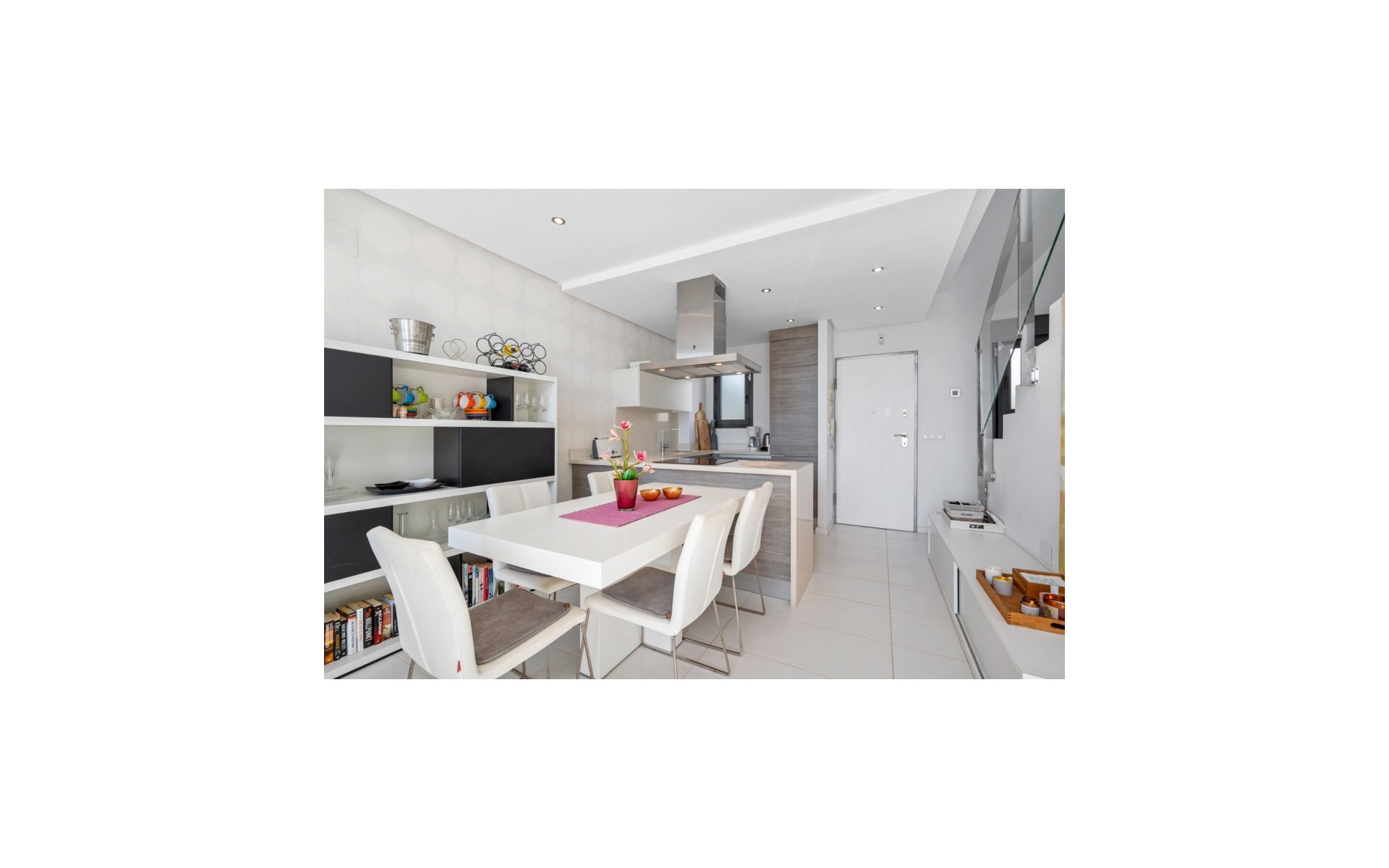 Resale - Townhouse - Punta Prima