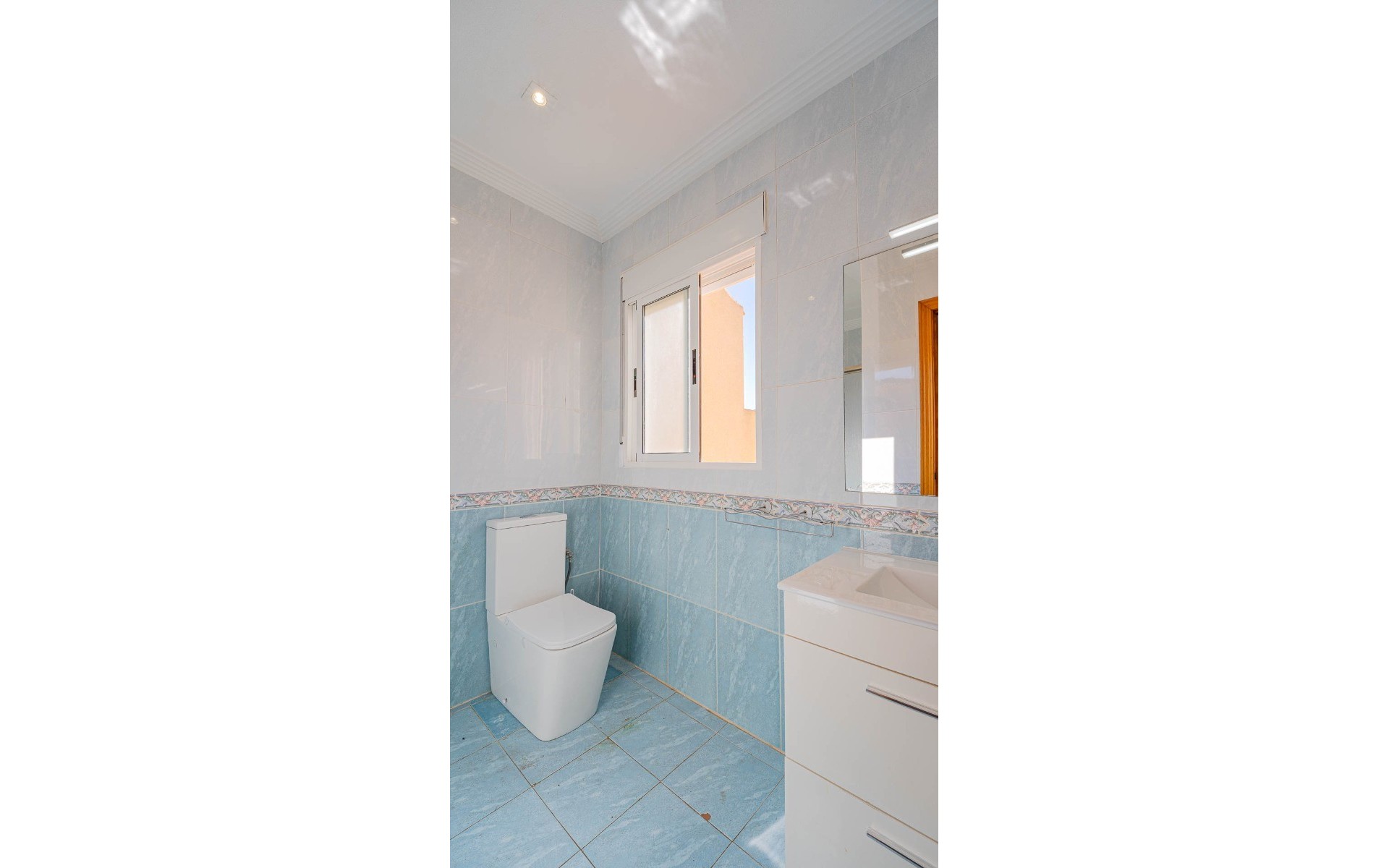 Resale - Townhouse - Punta Prima