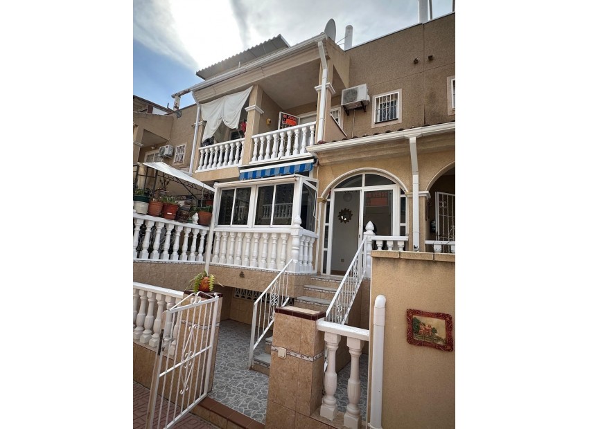 Resale - Townhouse - Punta Prima