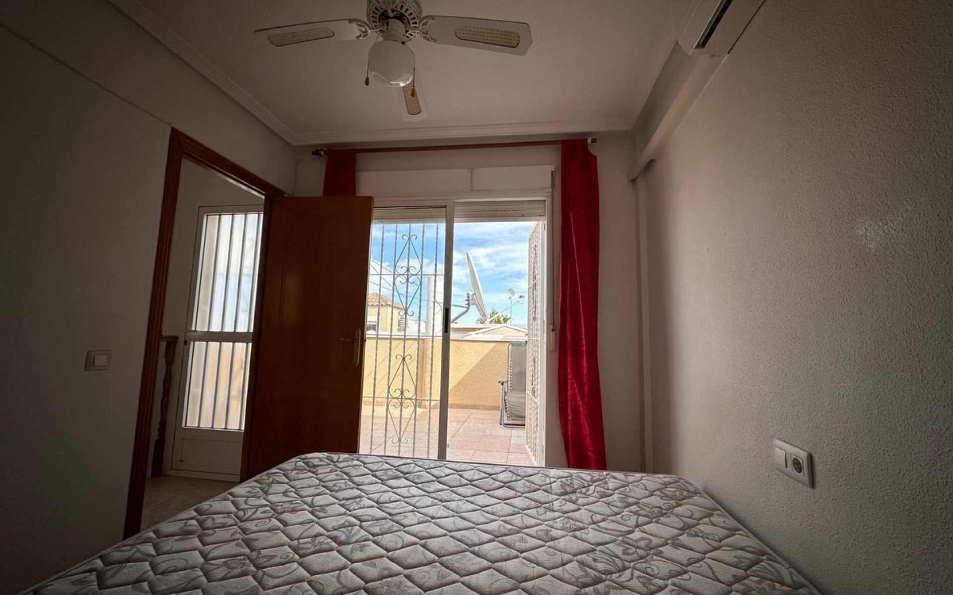 Resale - Townhouse - Punta Prima