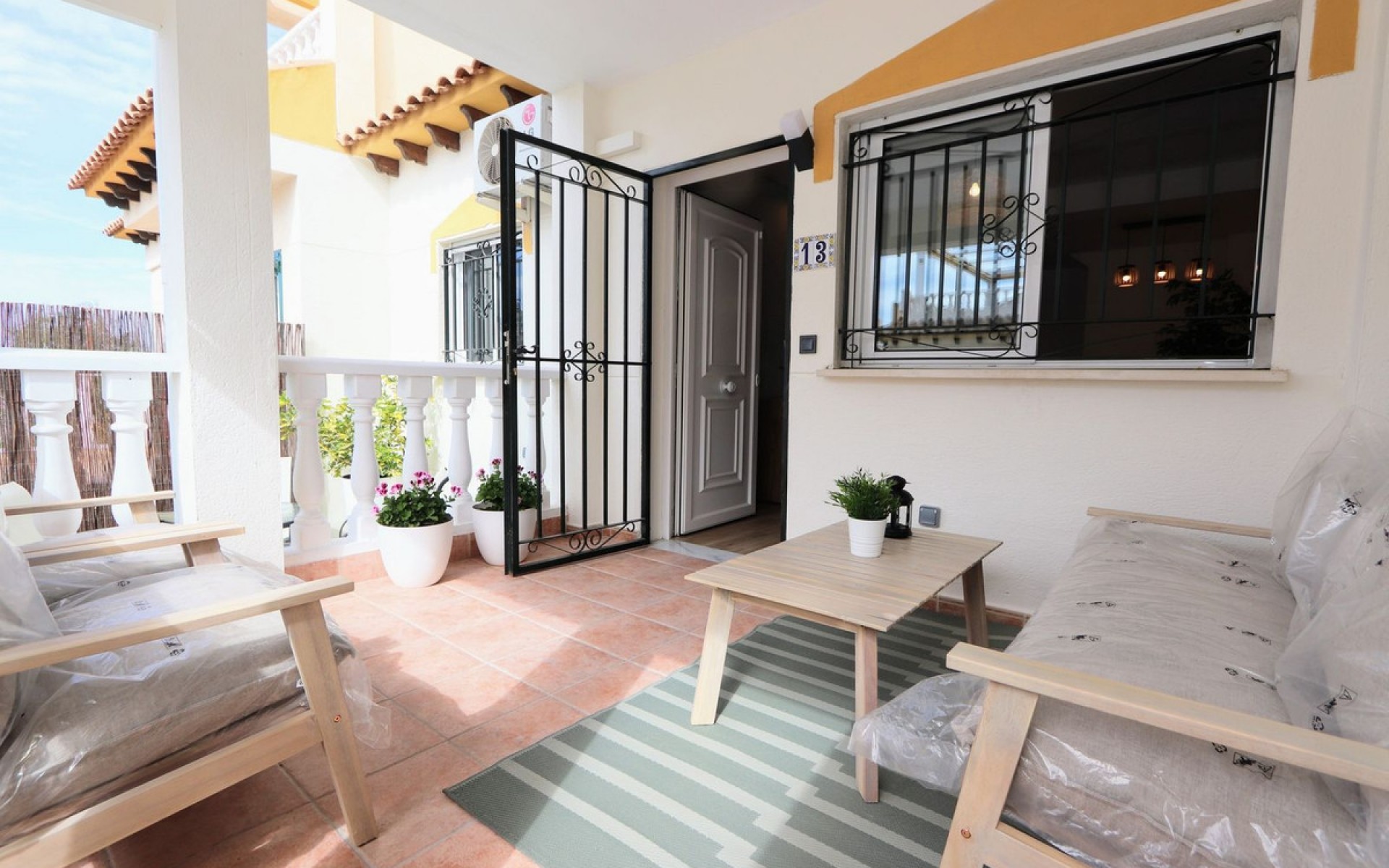 Resale - Townhouse - Punta Prima