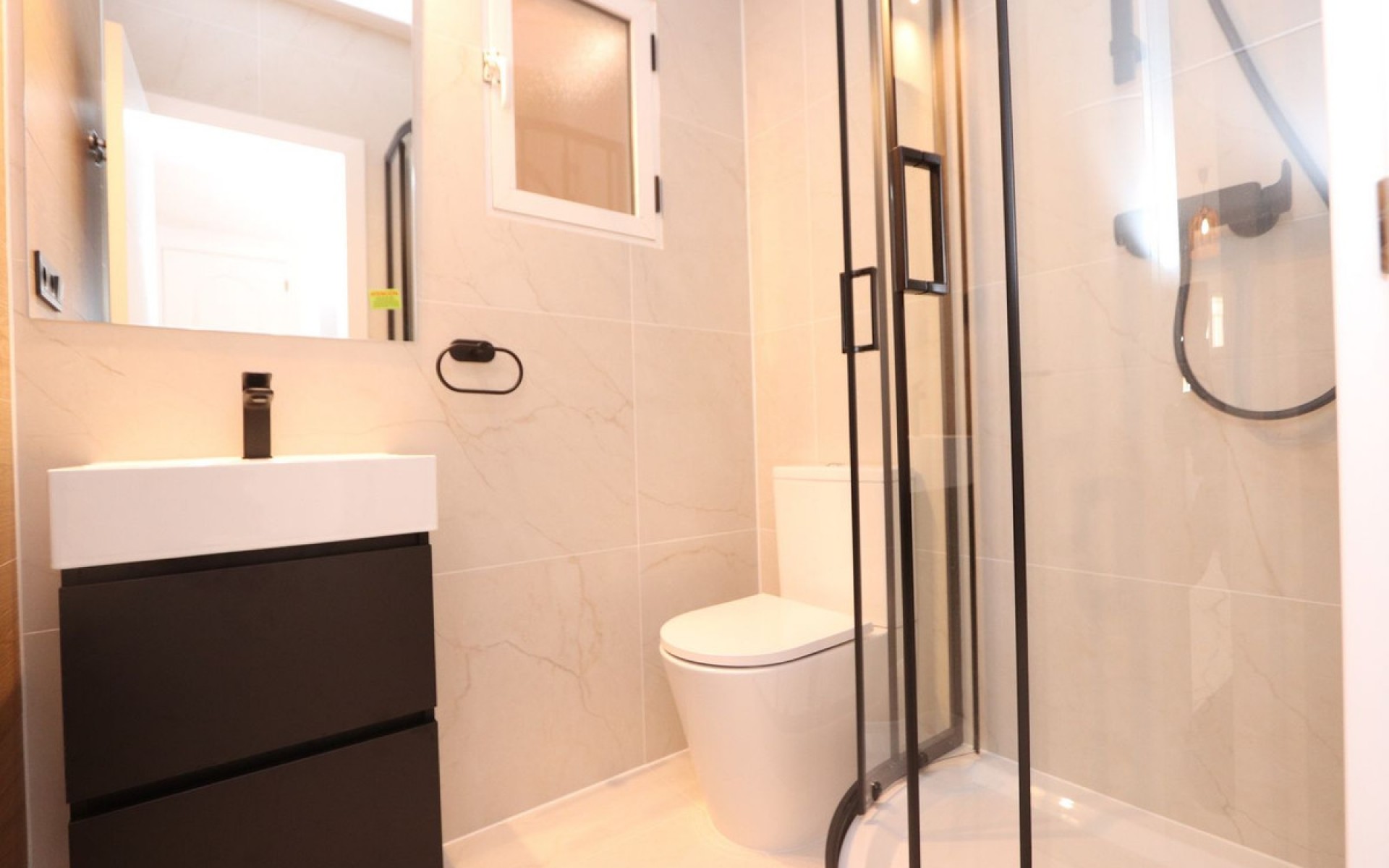 Resale - Townhouse - Punta Prima