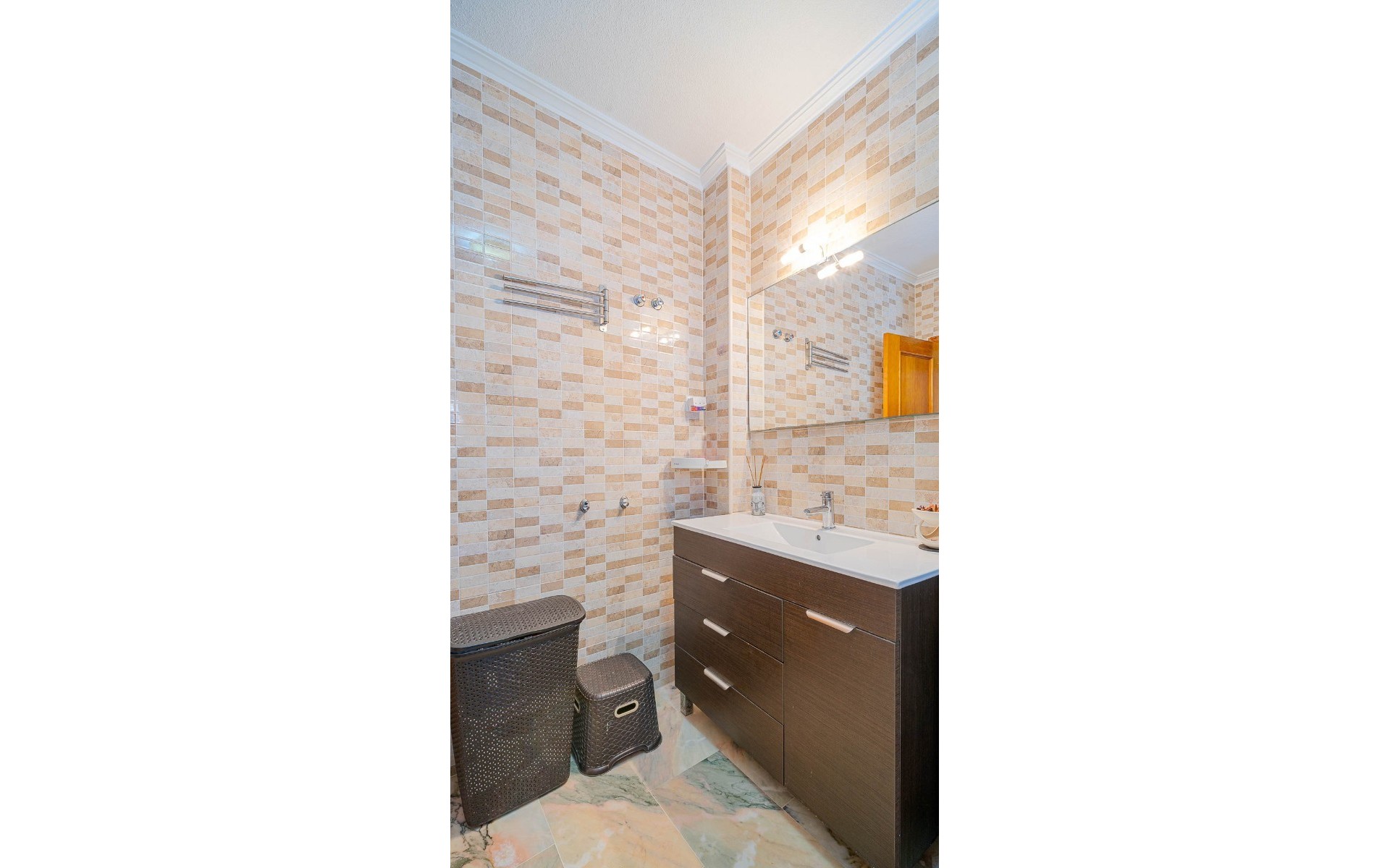 Resale - Townhouse - Punta Prima