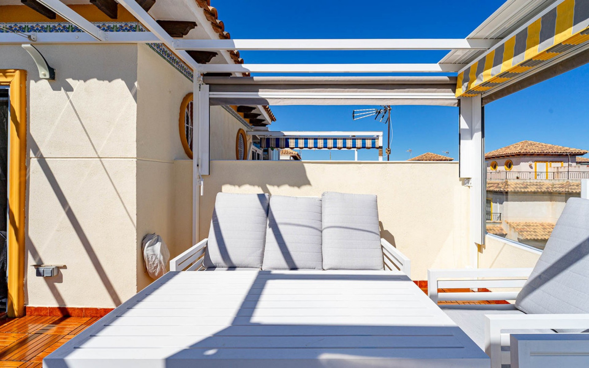 Resale - Townhouse - Punta Prima