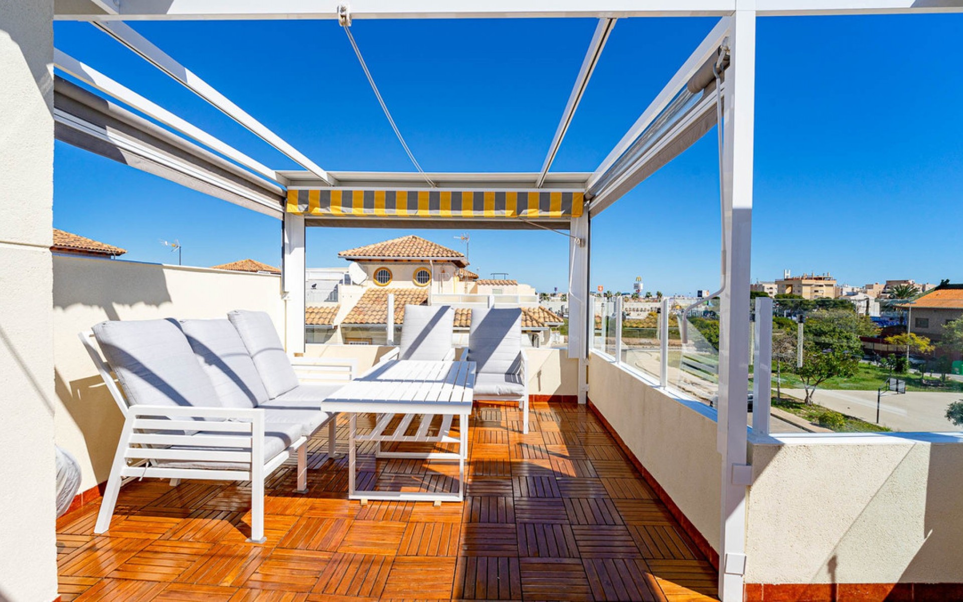 Resale - Townhouse - Punta Prima