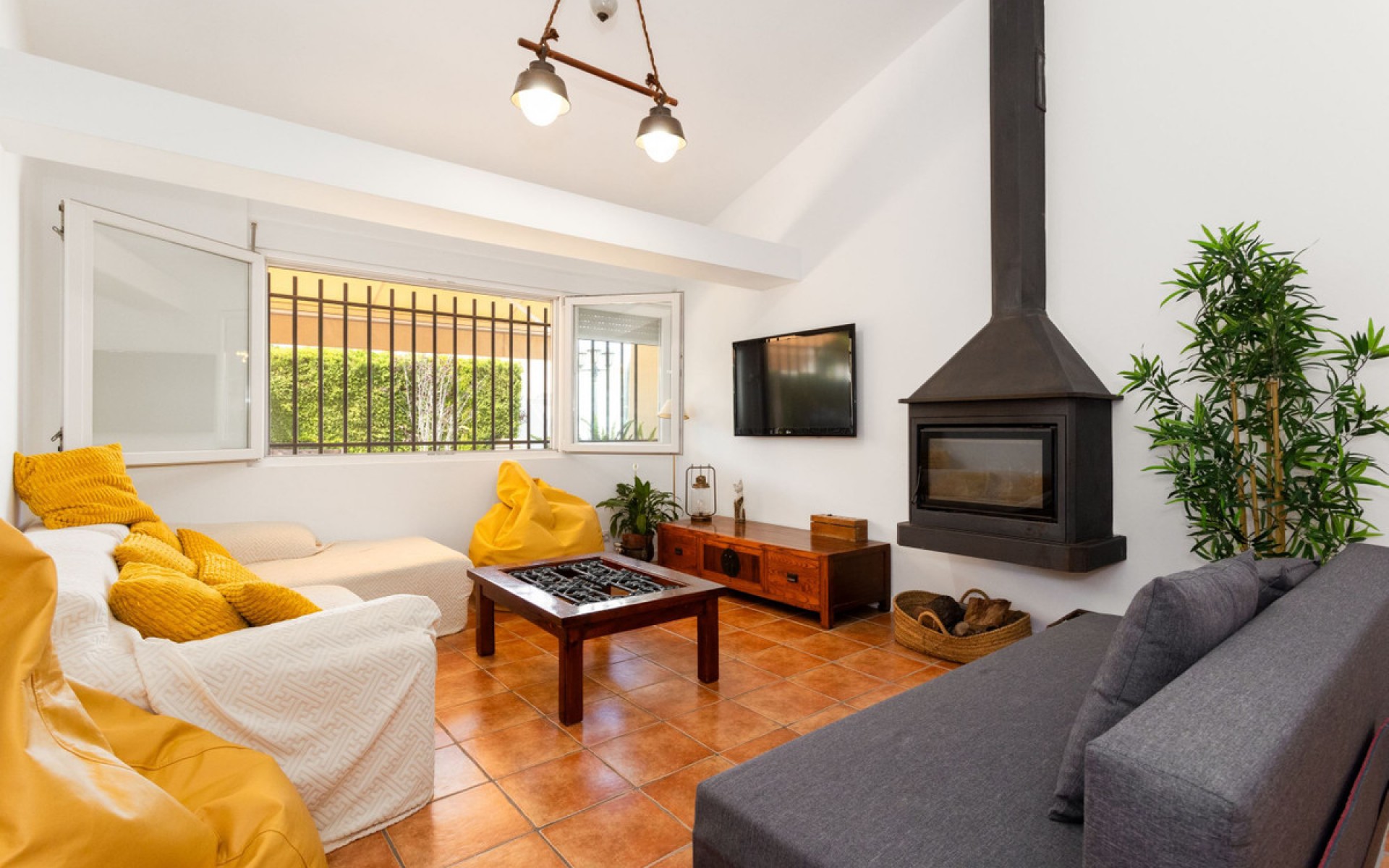 Resale - Townhouse - San Javier - San Javier Centro