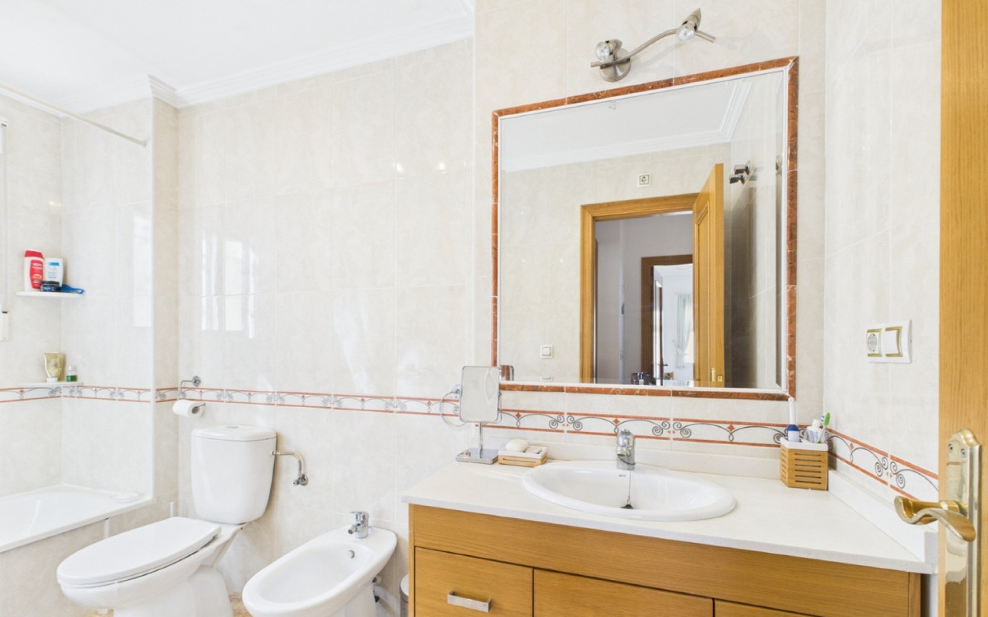 Resale - Townhouse - San Javier - San Javier Centro