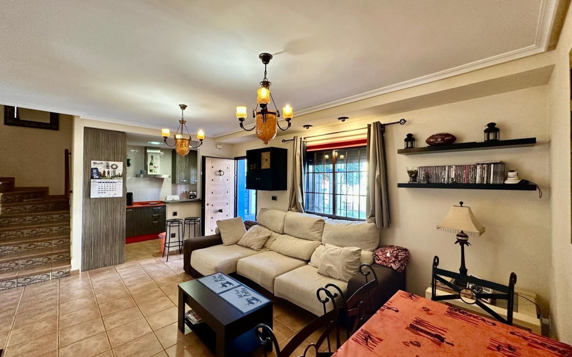 Resale - Townhouse - San Javier - San Javier Centro