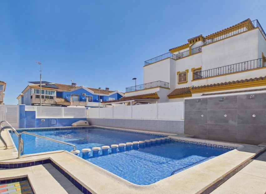 Resale - Townhouse - San Javier - San Javier Centro