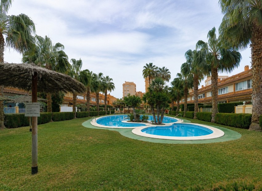 Resale - Townhouse - San Juan