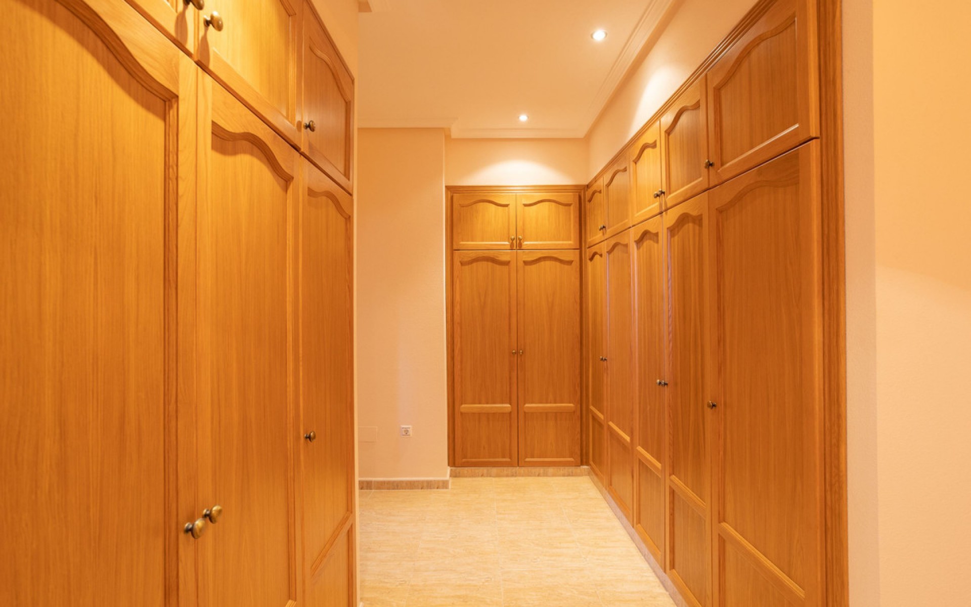 Resale - Townhouse - San Miguel De Salinas - San Miguel de Salinas Centro