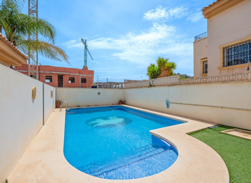 Resale - Townhouse - San Miguel De Salinas - San Miguel de Salinas Centro
