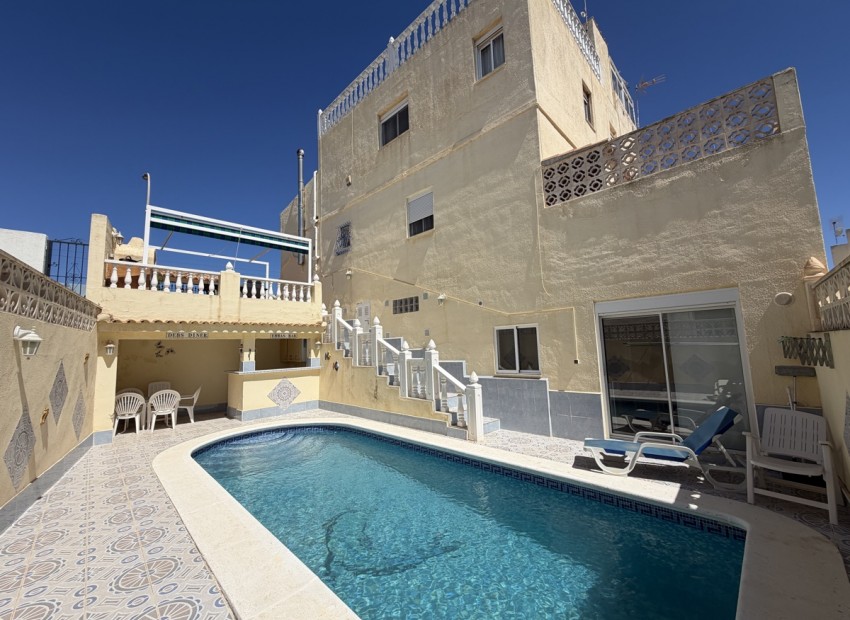 Resale - Townhouse - San Miguel De Salinas - San Miguel de Salinas