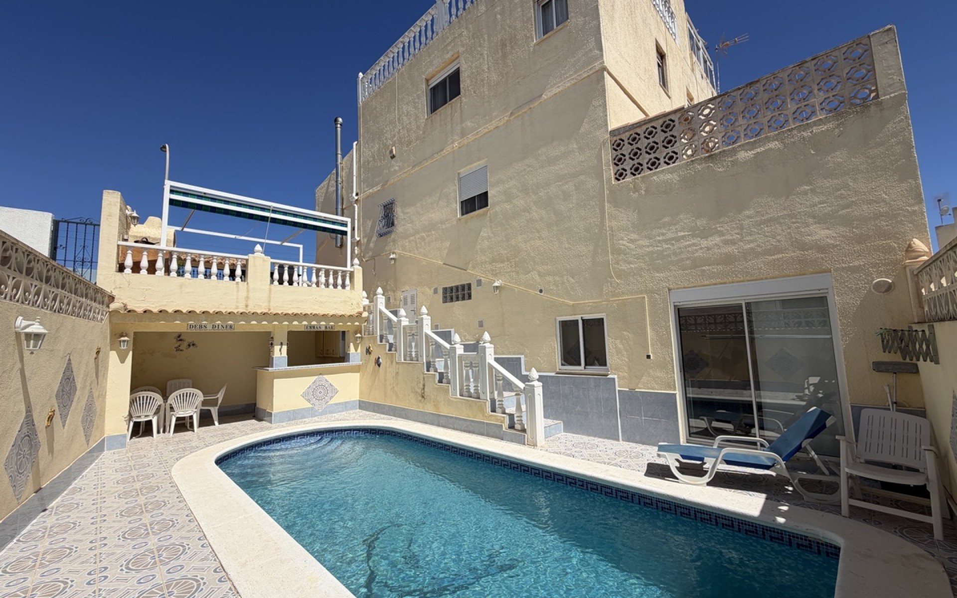 Resale - Townhouse - San Miguel De Salinas - San Miguel de Salinas