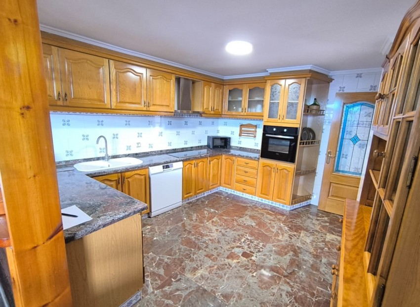 Resale - Townhouse - Sax - Sax Centro