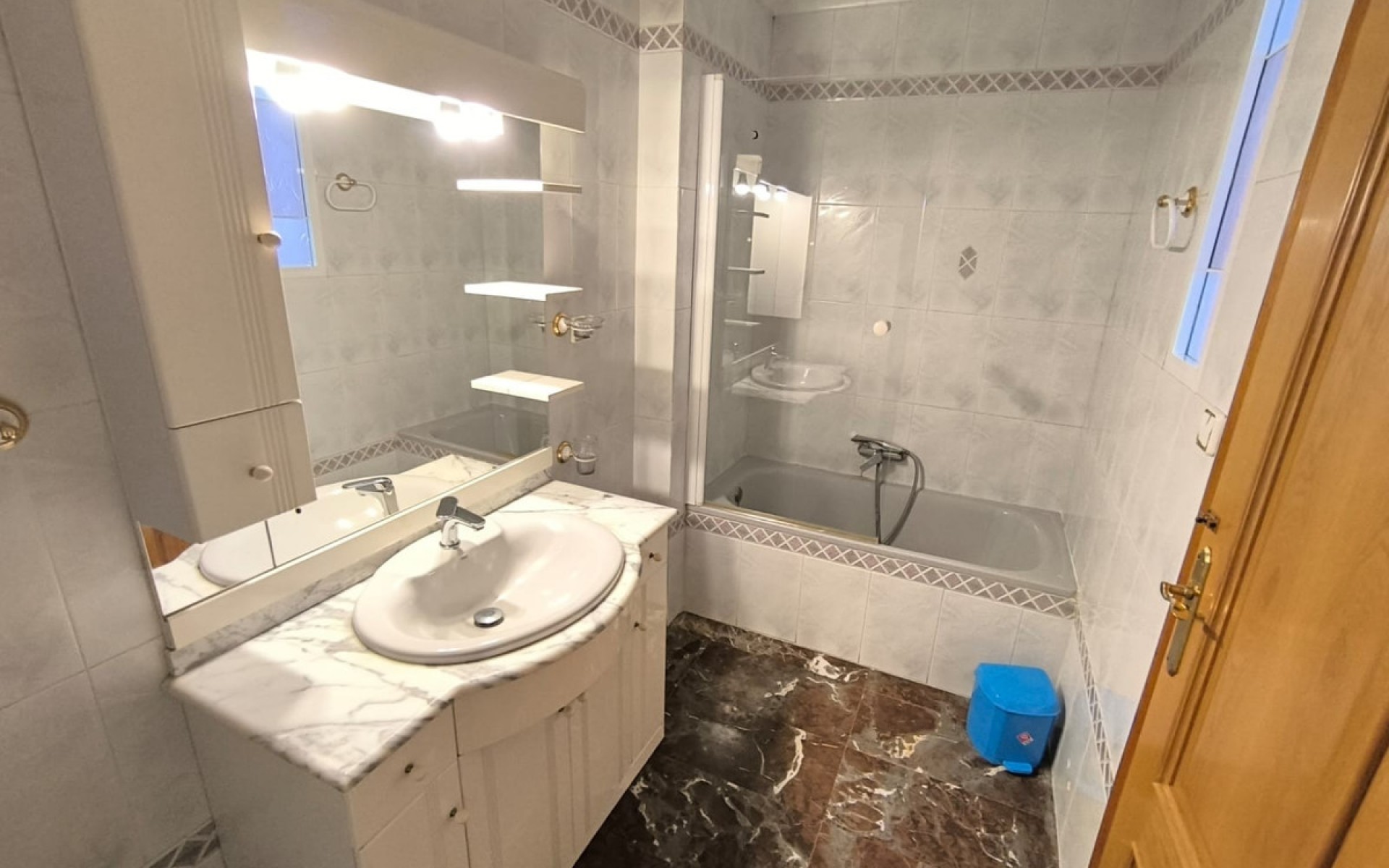 Resale - Townhouse - Sax - Sax Centro