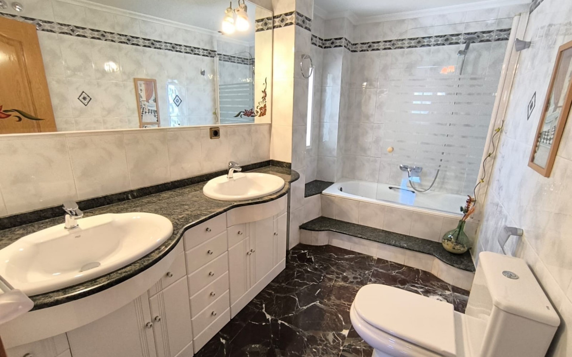 Resale - Townhouse - Sax - Sax Centro