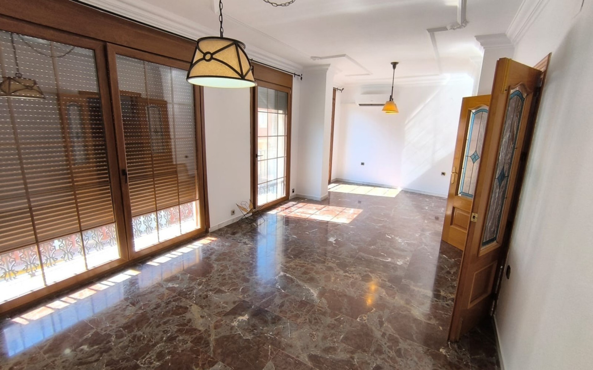 Resale - Townhouse - Sax - Sax Centro