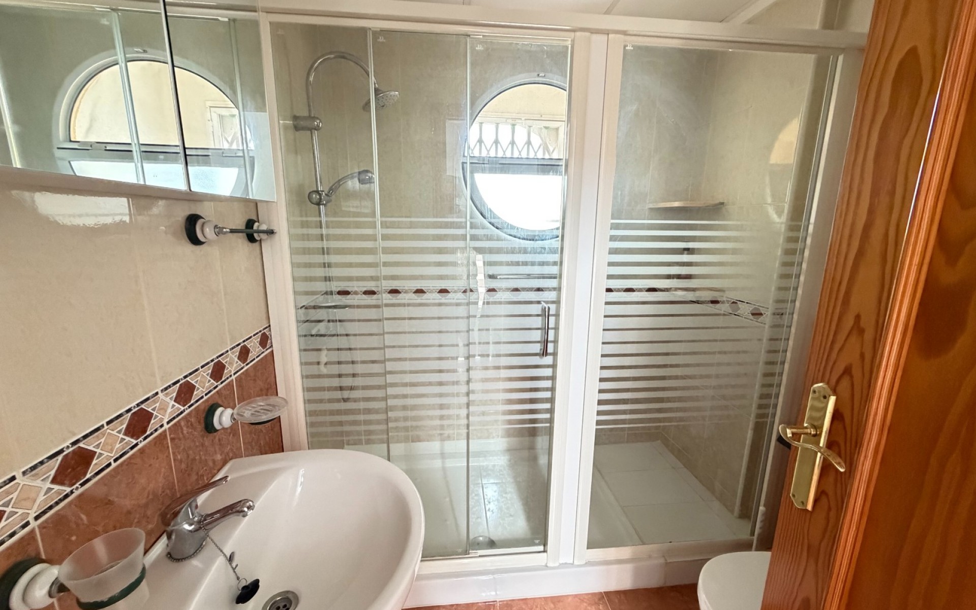 Resale - Townhouse - Torremendo