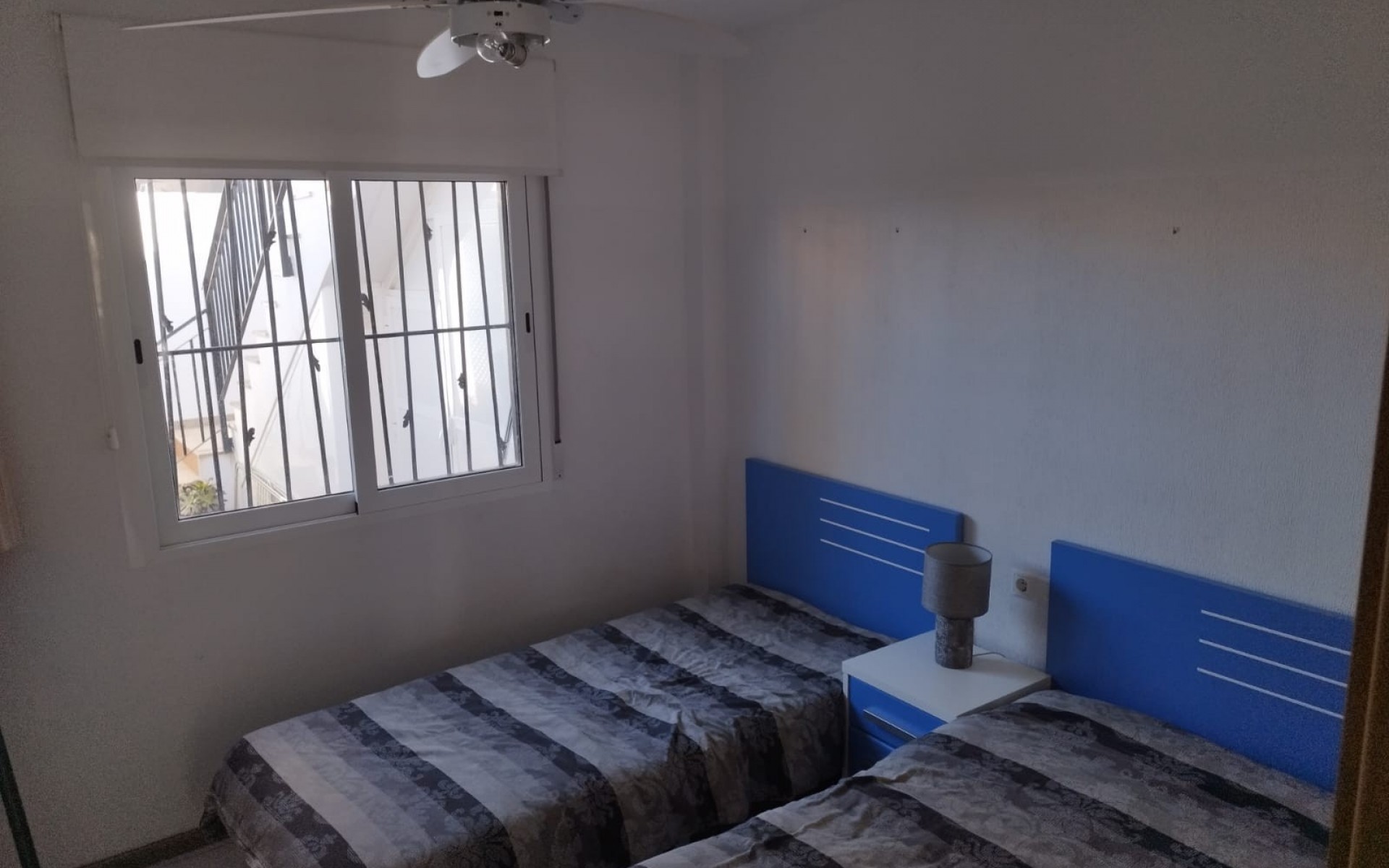 Resale - Townhouse - Torrevieja - Aguas Nuevas