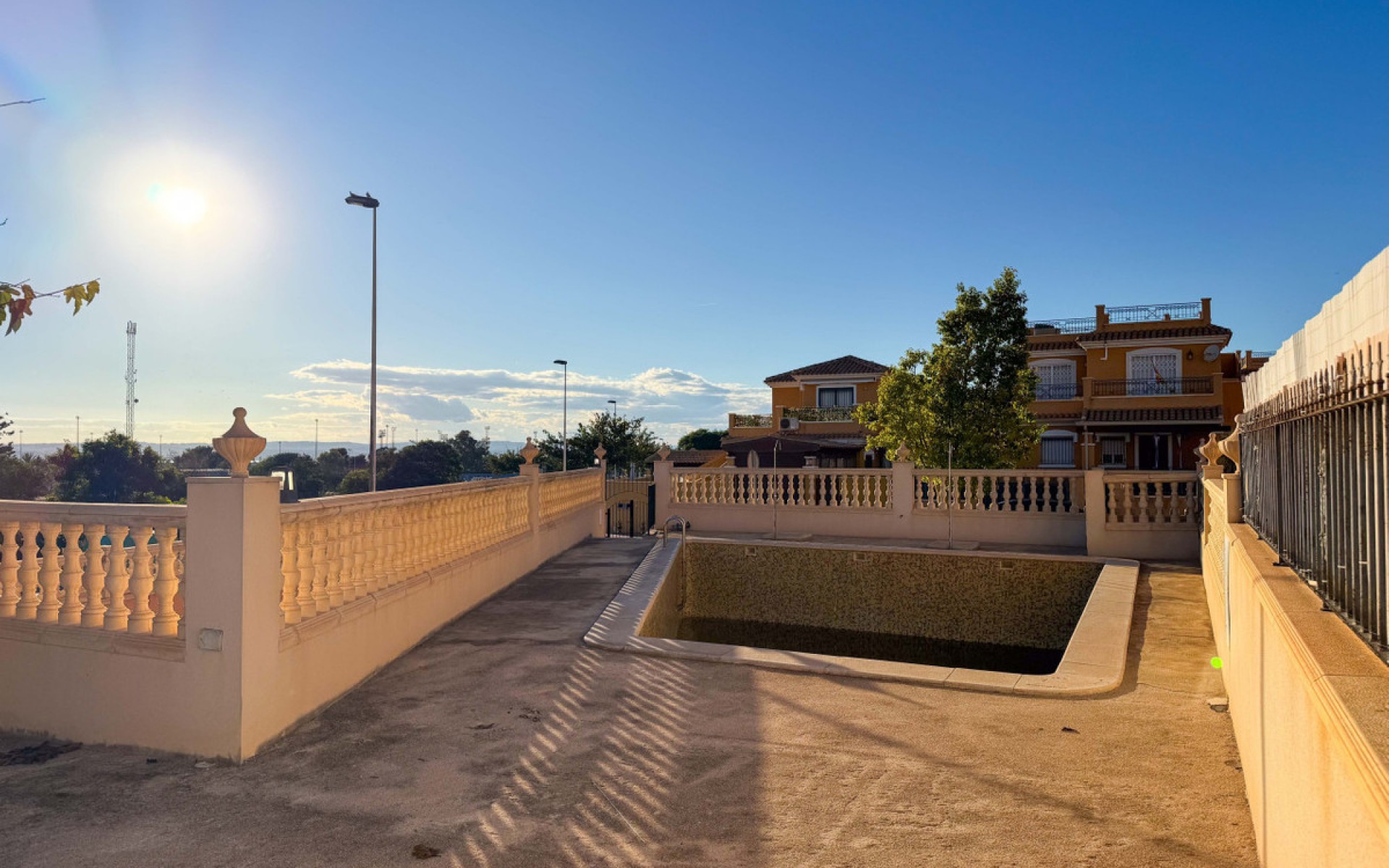 Resale - Townhouse - Torrevieja - Aguas Nuevas