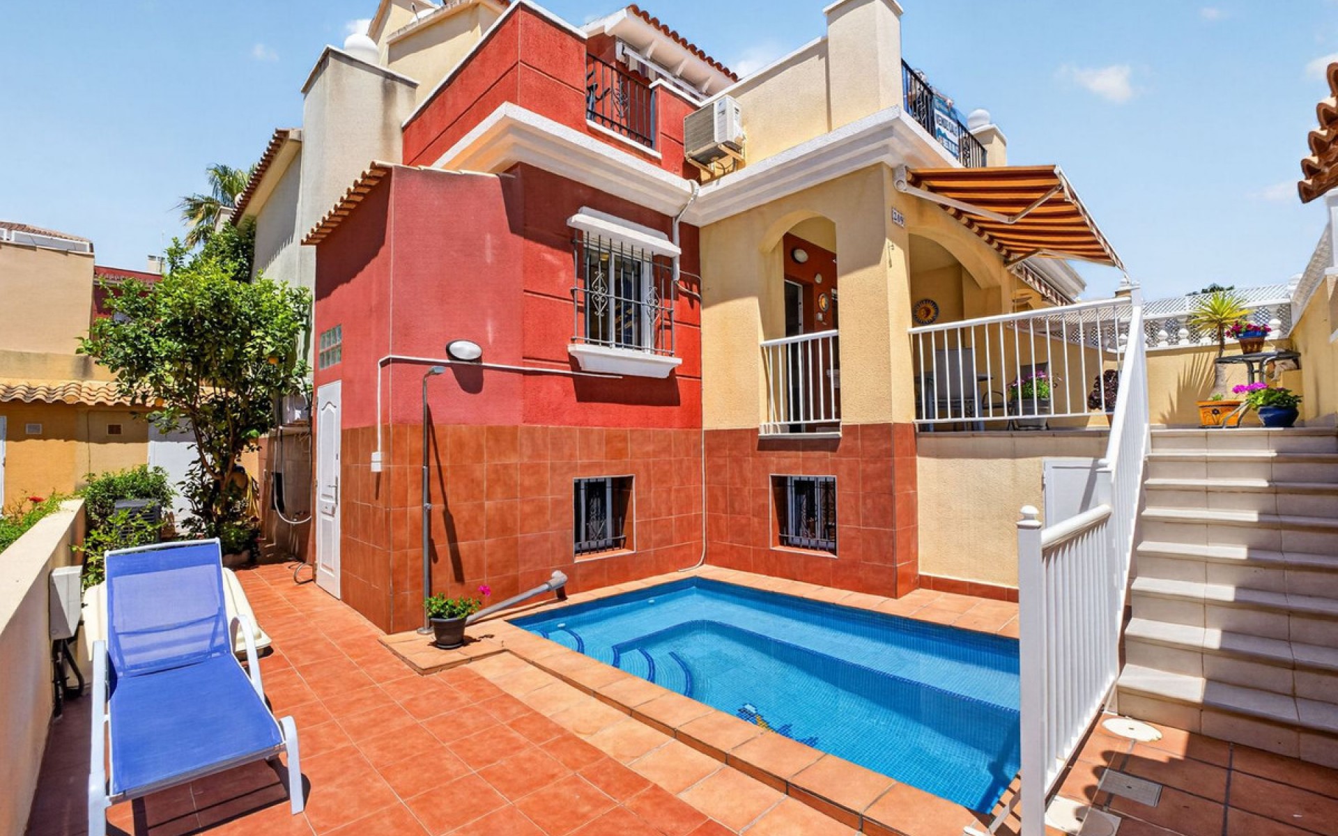 Resale - Townhouse - Torrevieja - Aguas Nuevas