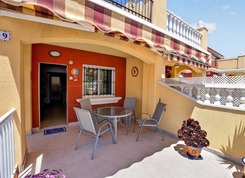 Resale - Townhouse - Torrevieja - Aguas Nuevas
