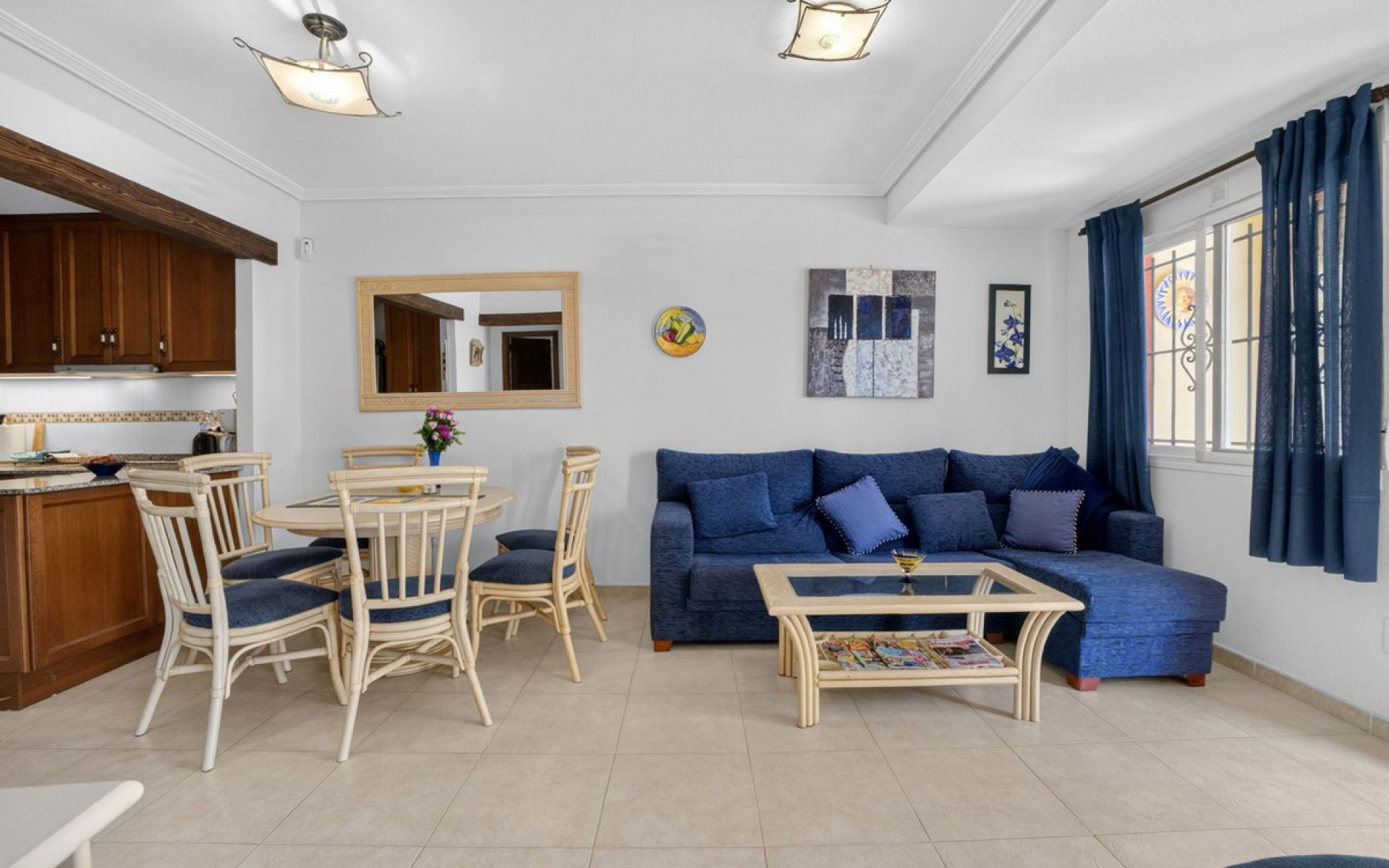 Resale - Townhouse - Torrevieja - Aguas Nuevas