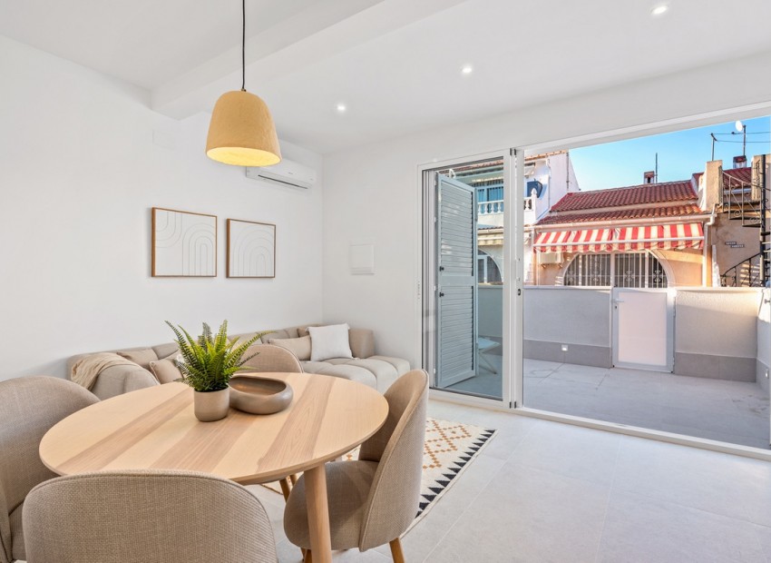 Resale - Townhouse - Torrevieja - El Chaparral