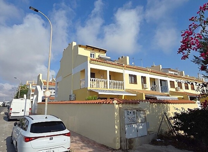 Resale - Townhouse - Torrevieja - La Mata