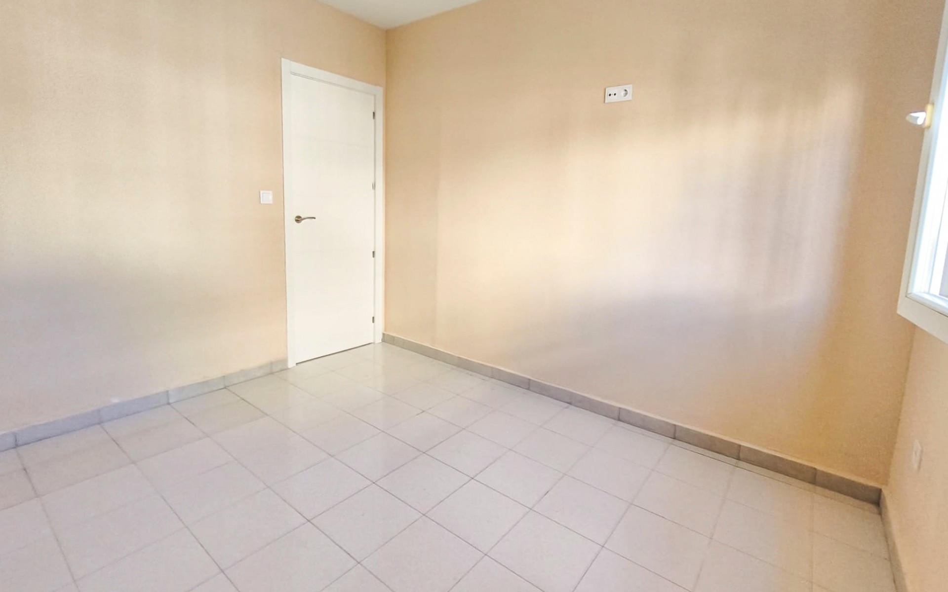 Resale - Townhouse - Torrevieja - Lago jardin