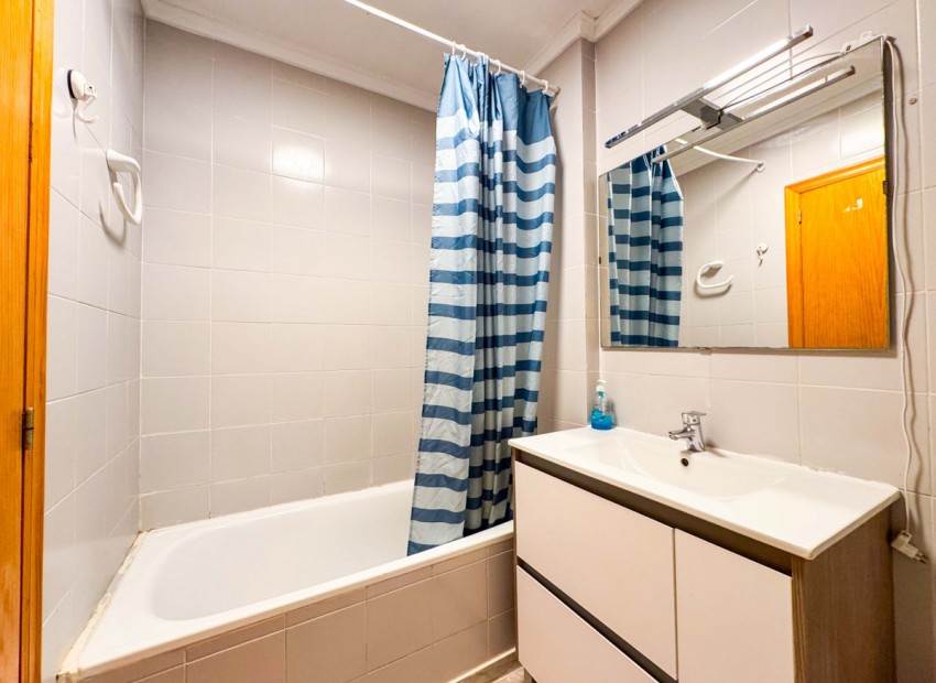 Resale - Townhouse - Torrevieja - Playa De La Mata