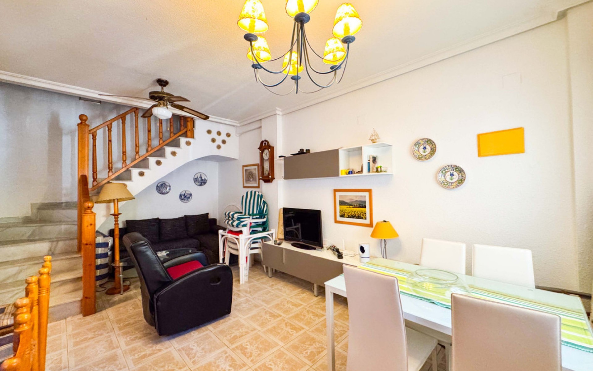 Resale - Townhouse - Torrevieja - Playa De La Mata