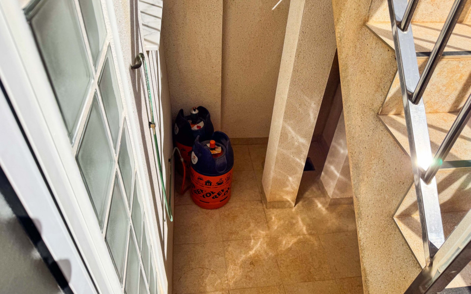 Resale - Townhouse - Torrevieja - Playa De La Mata