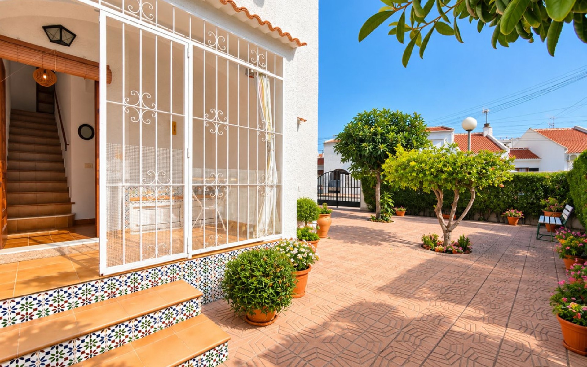 Resale - Townhouse - Torrevieja - Playa de los Locos