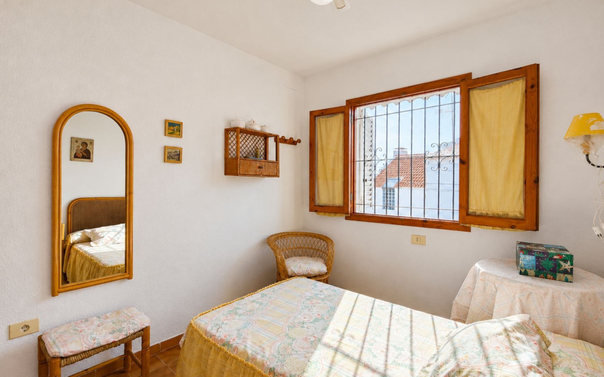 Resale - Townhouse - Torrevieja - Playa de los Locos