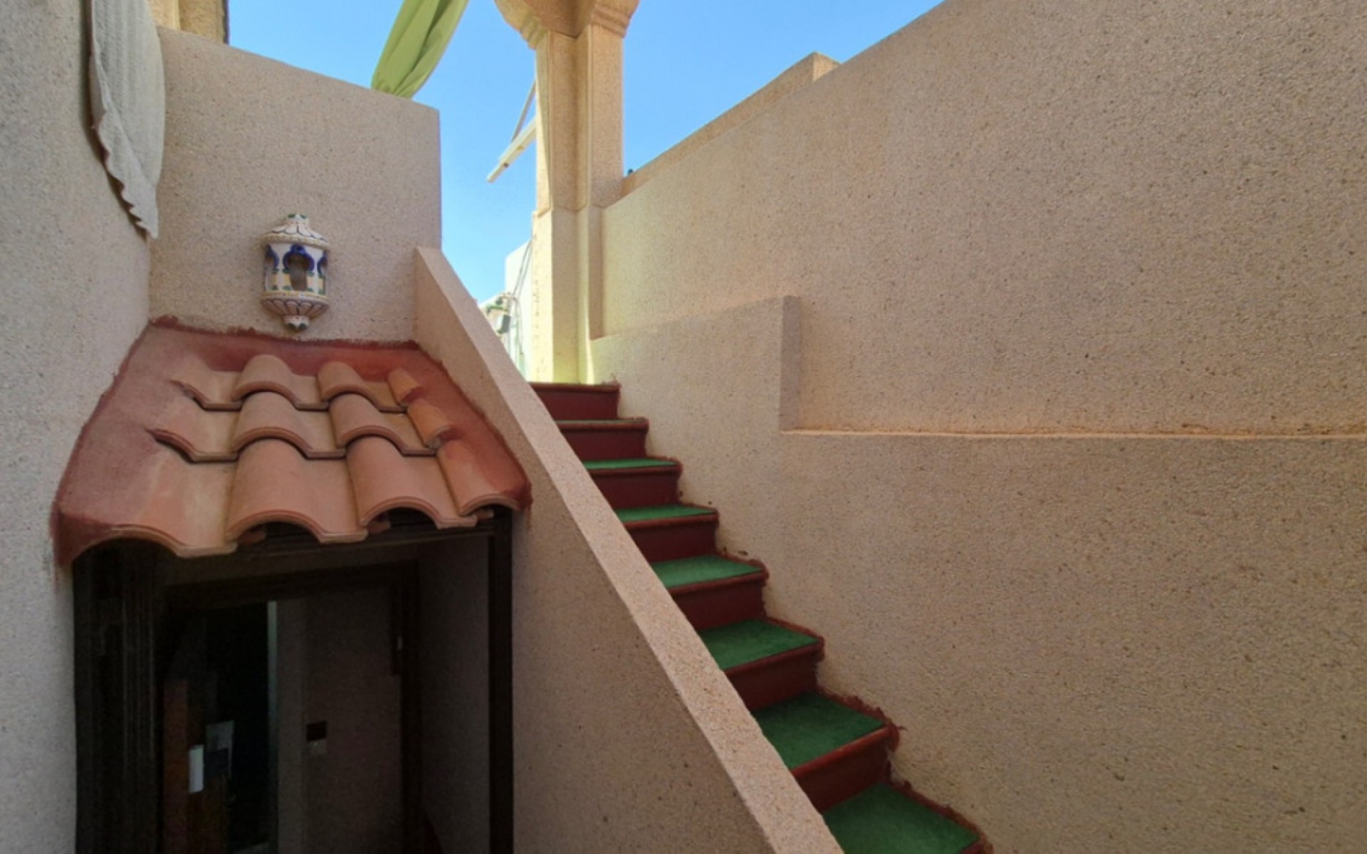 Resale - Townhouse - Torrevieja - Torrevieja Centro
