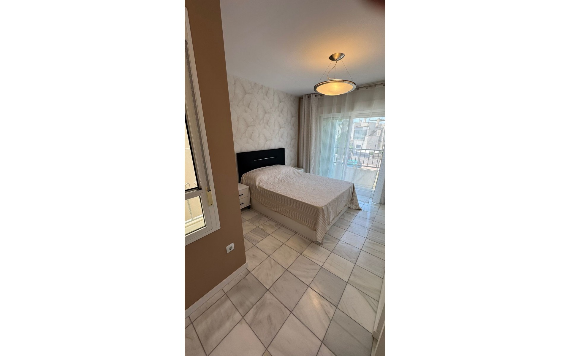 Resale - Townhouse - Torrevieja - Torrevieja Centro