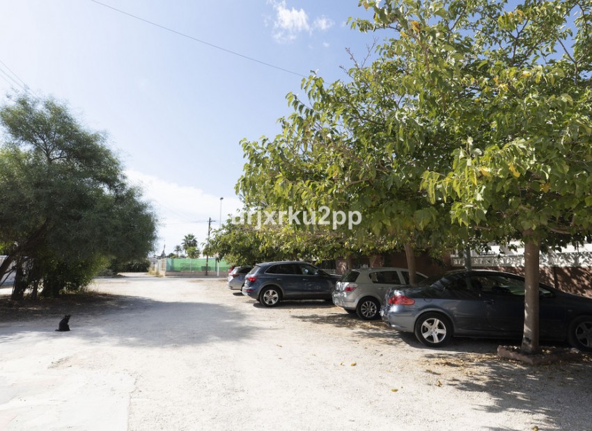 Resale - Townhouse - Torrevieja - Torrevieja Centro