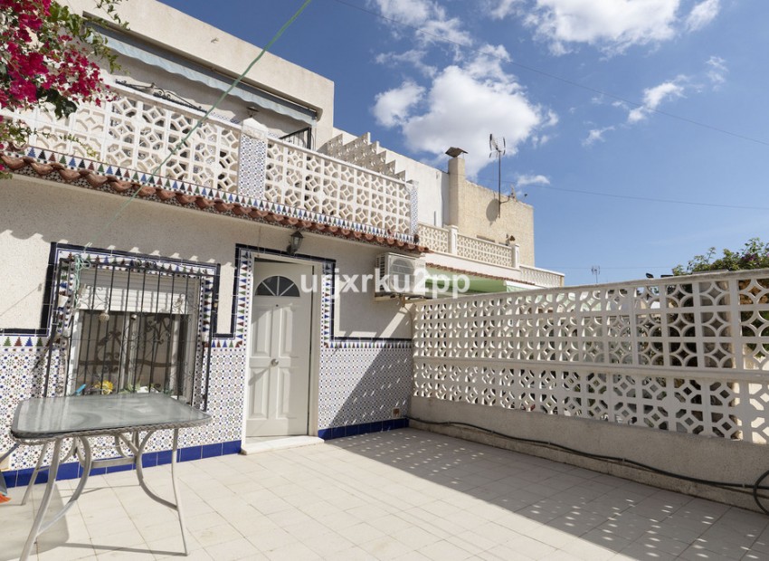 Resale - Townhouse - Torrevieja - Torrevieja Centro