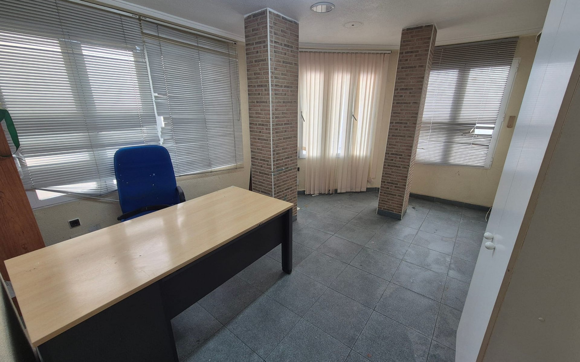 Resale - Townhouse - Torrevieja - Torrevieja Centro