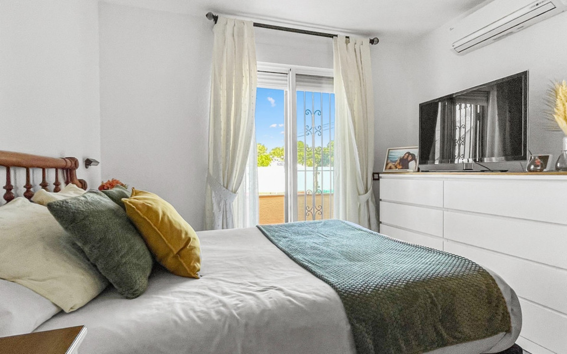 Resale - Townhouse - Torrevieja - Torrevieja Centro