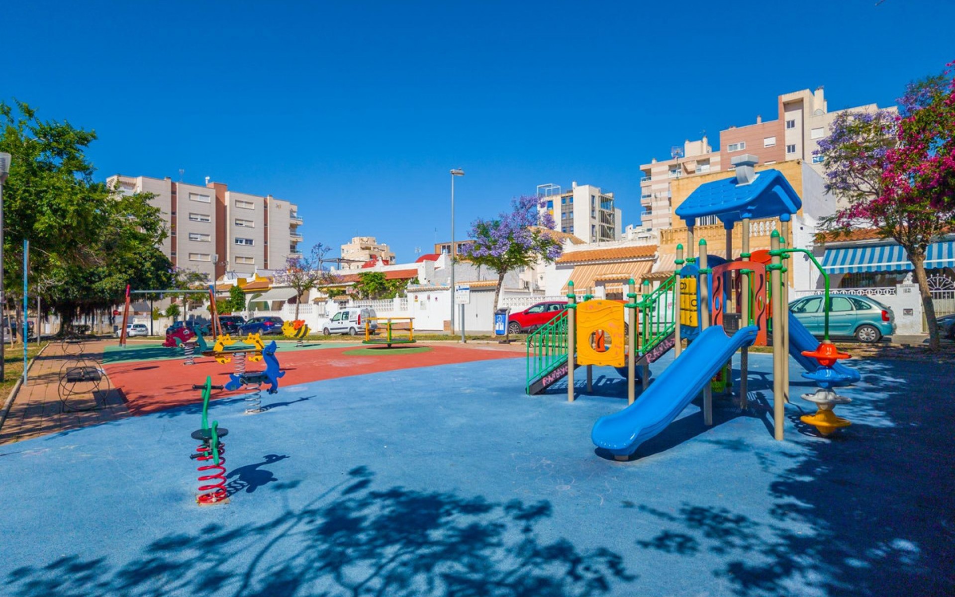 Resale - Townhouse - Torrevieja - Torrevieja Centro