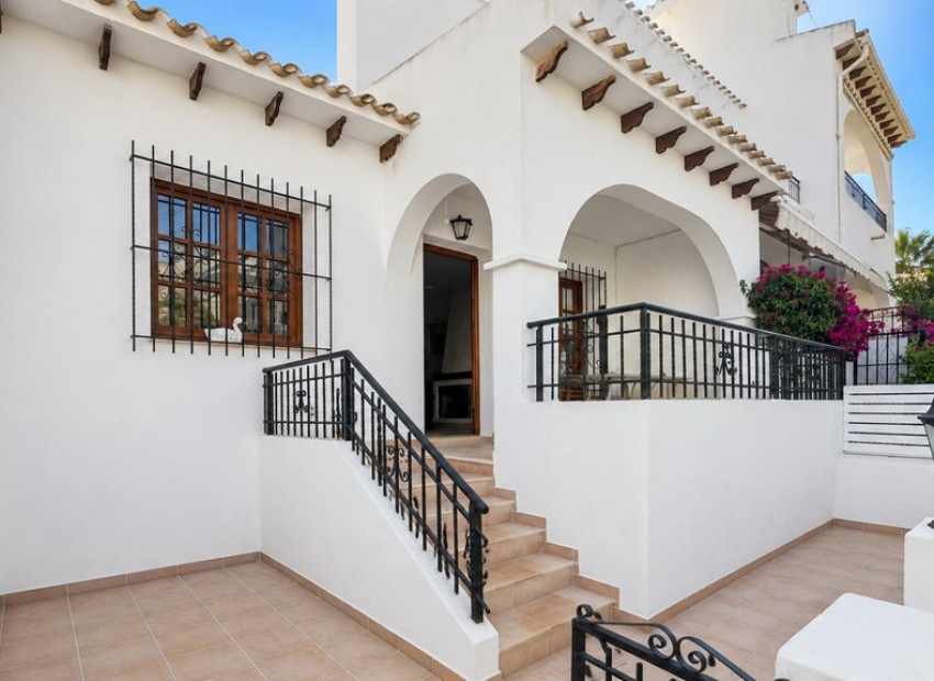 Resale - Townhouse - Torrevieja - Torrevieja Centro
