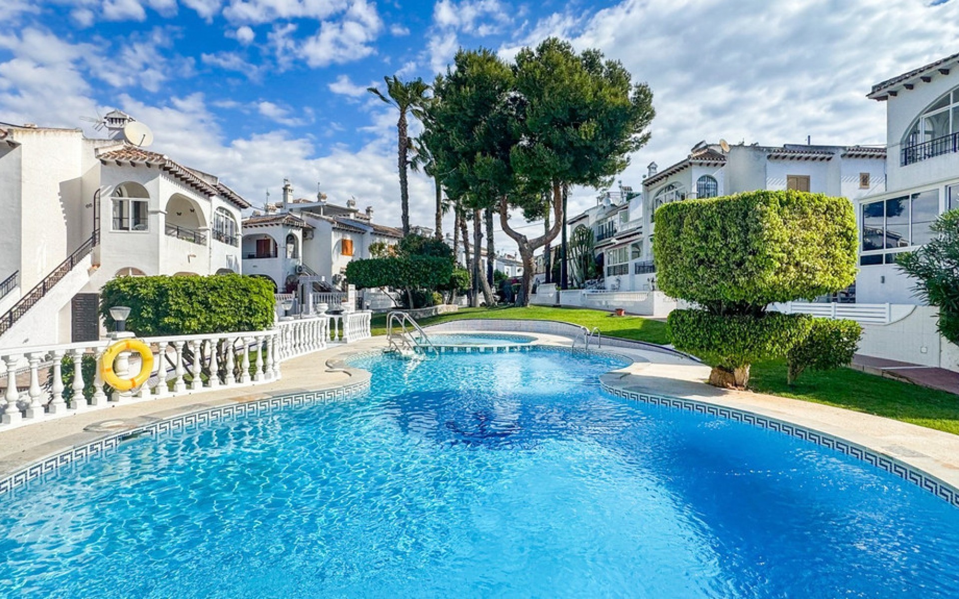 Resale - Townhouse - Torrevieja - Torrevieja Centro