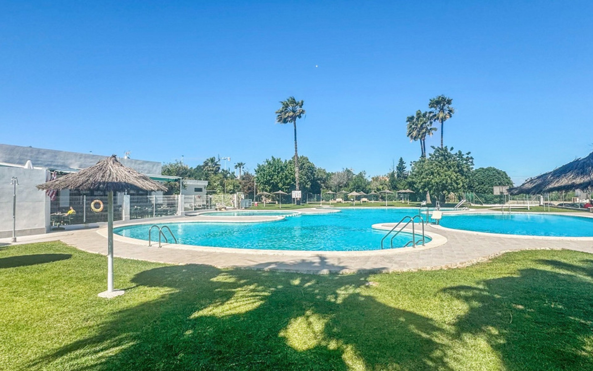 Resale - Townhouse - Torrevieja - Torrevieja Centro