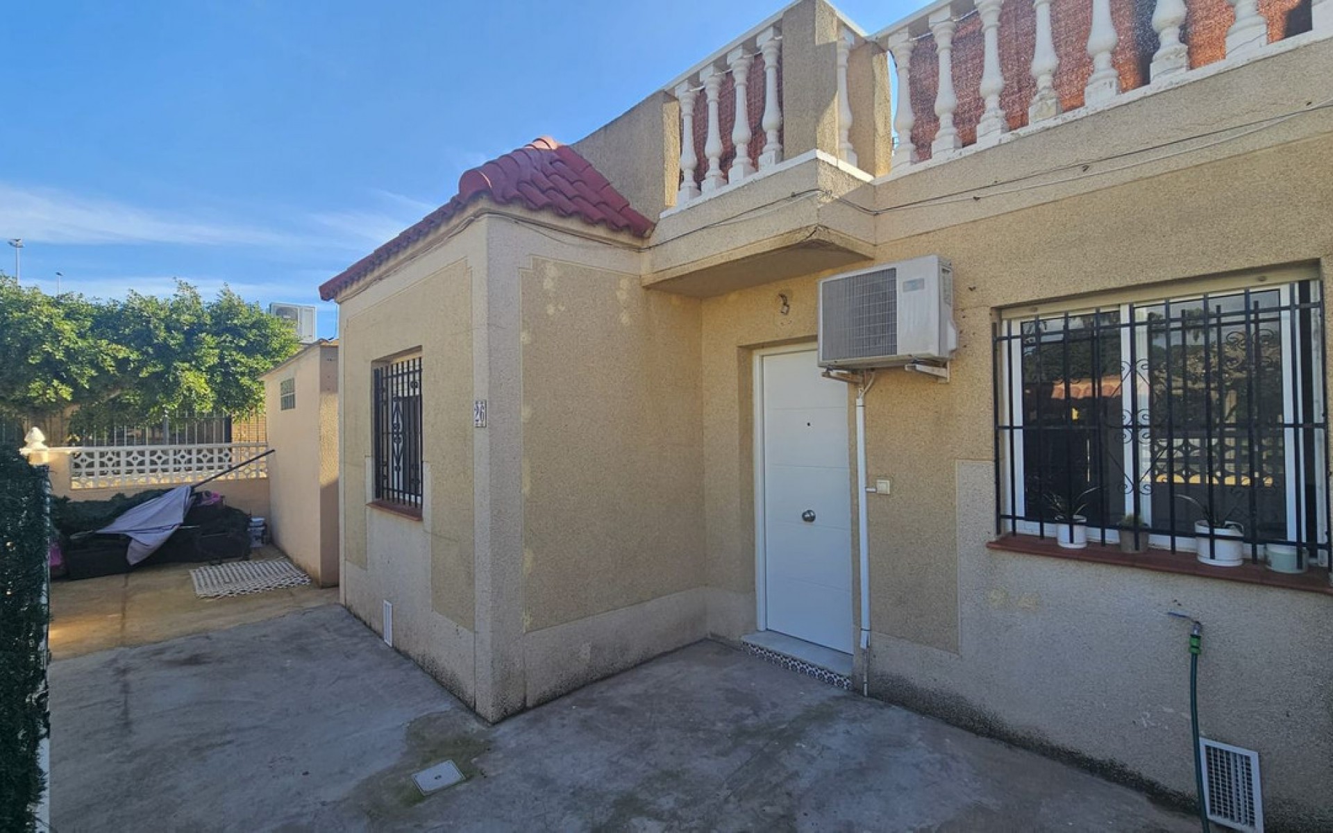 Resale - Townhouse - Torrevieja - Torrevieja Centro