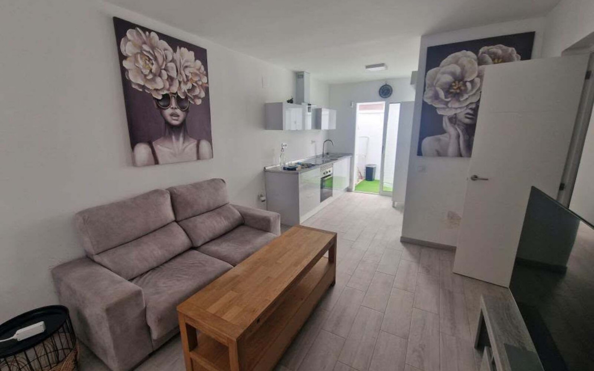 Resale - Townhouse - Torrevieja - Torrevieja Centro
