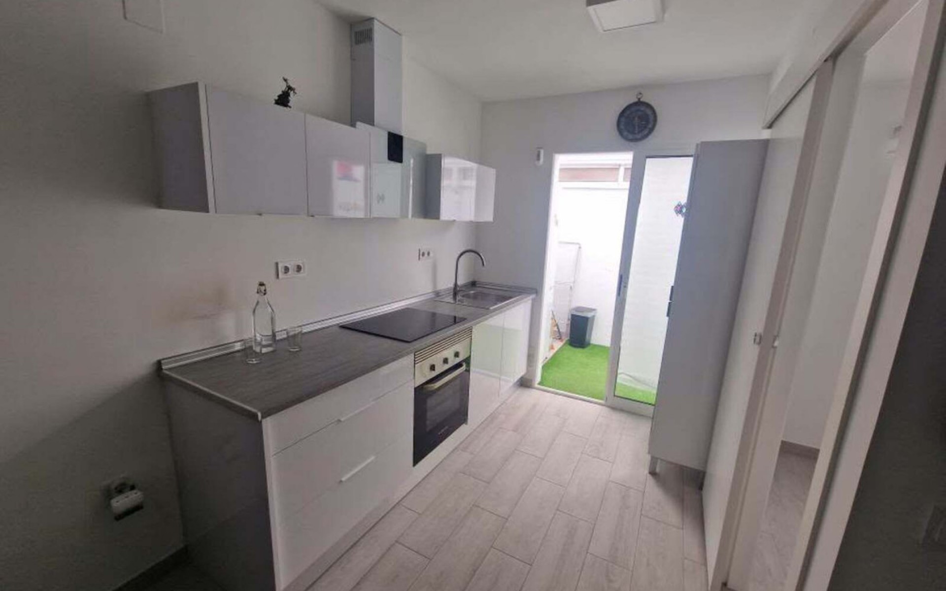 Resale - Townhouse - Torrevieja - Torrevieja Centro