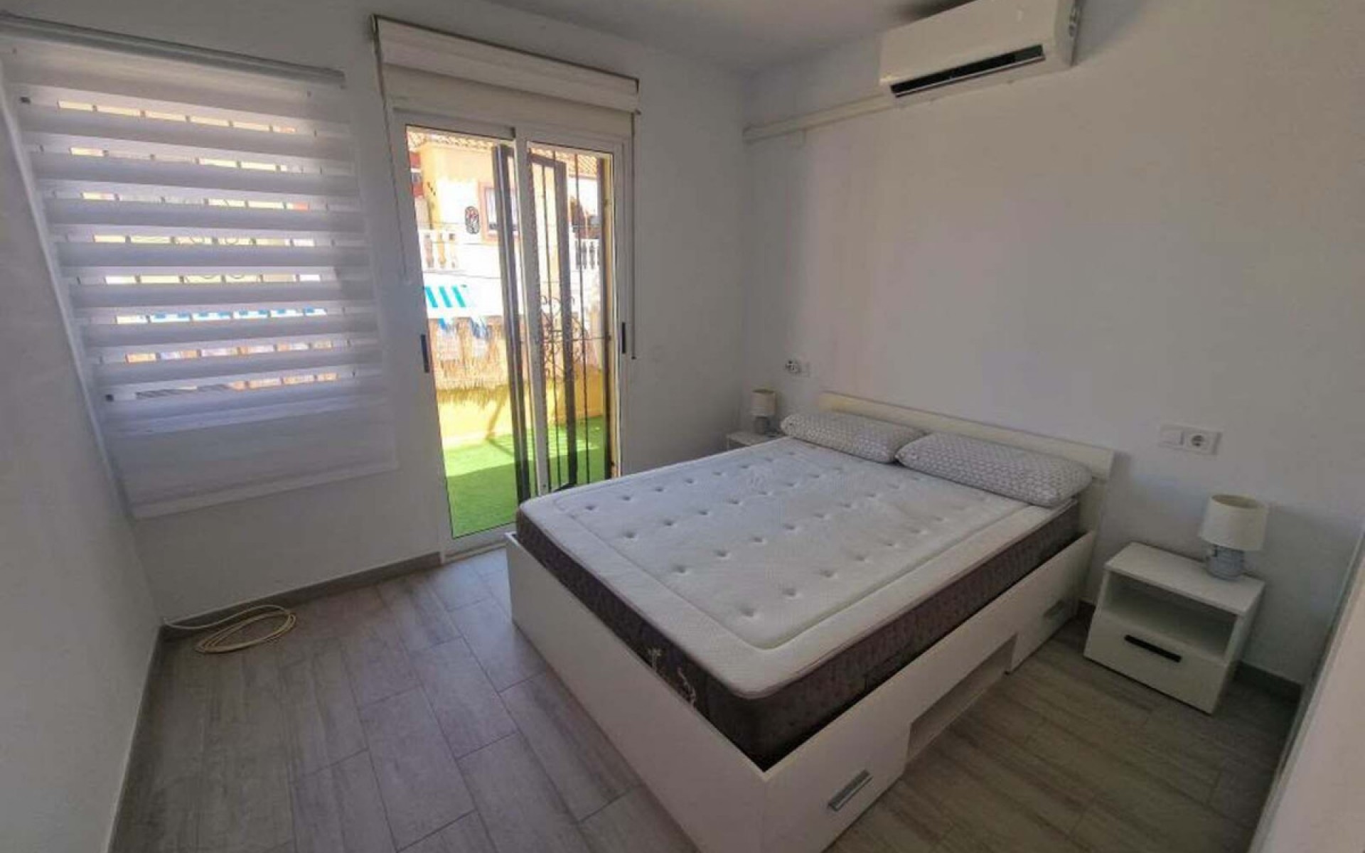 Resale - Townhouse - Torrevieja - Torrevieja Centro